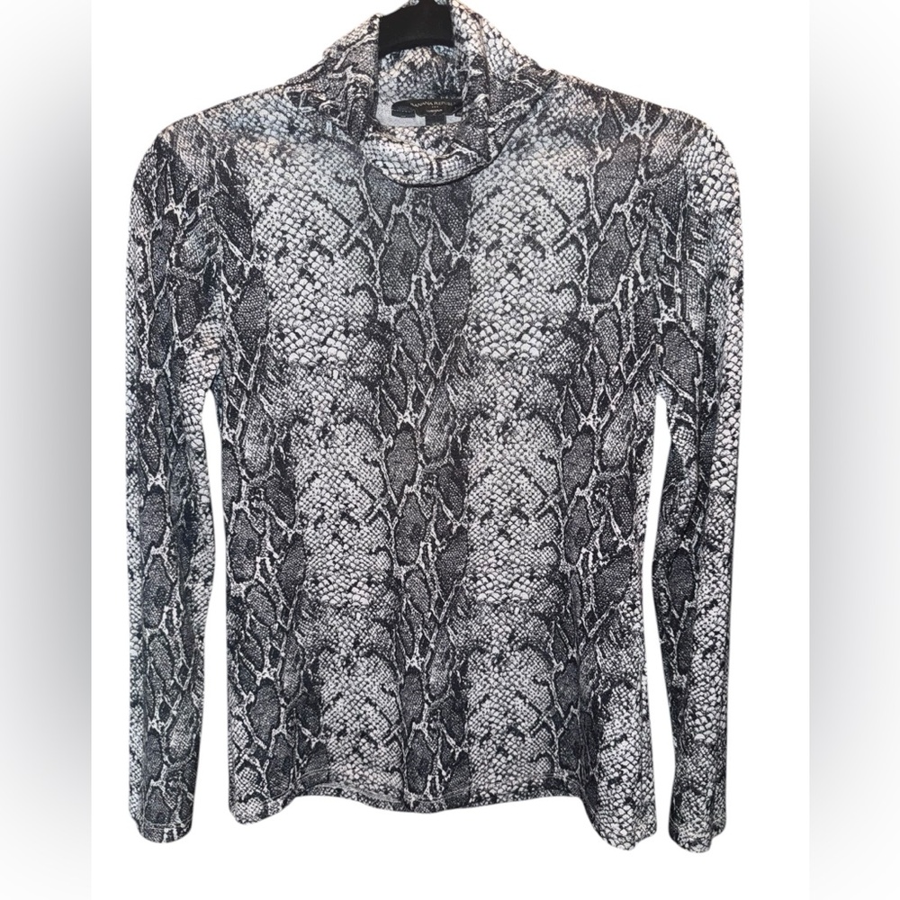 Banana Republic XS long sleeve snake print shirt turtleneck
